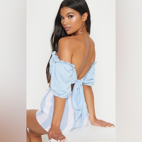 *SOLD* PRETTYLITTLETHING - Tie-back Off-the-shoulder Top - Sky Blue (US 4) - Picture 2 of 11
